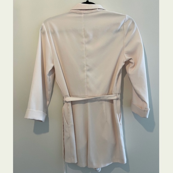 Topshop Belted Notch Collar Romper - Picture 3 of 3